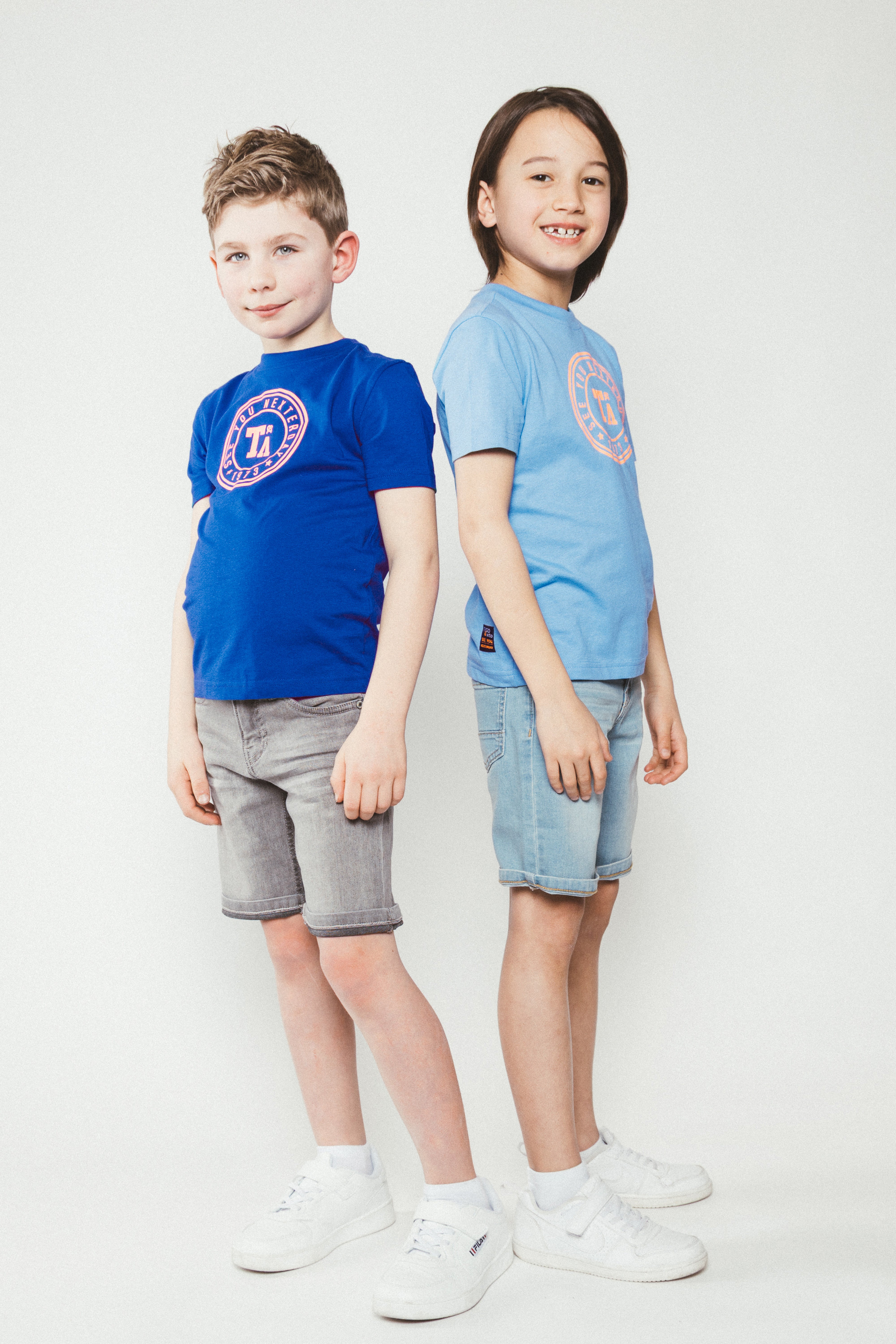 T-shirt Vesper Helderblauw