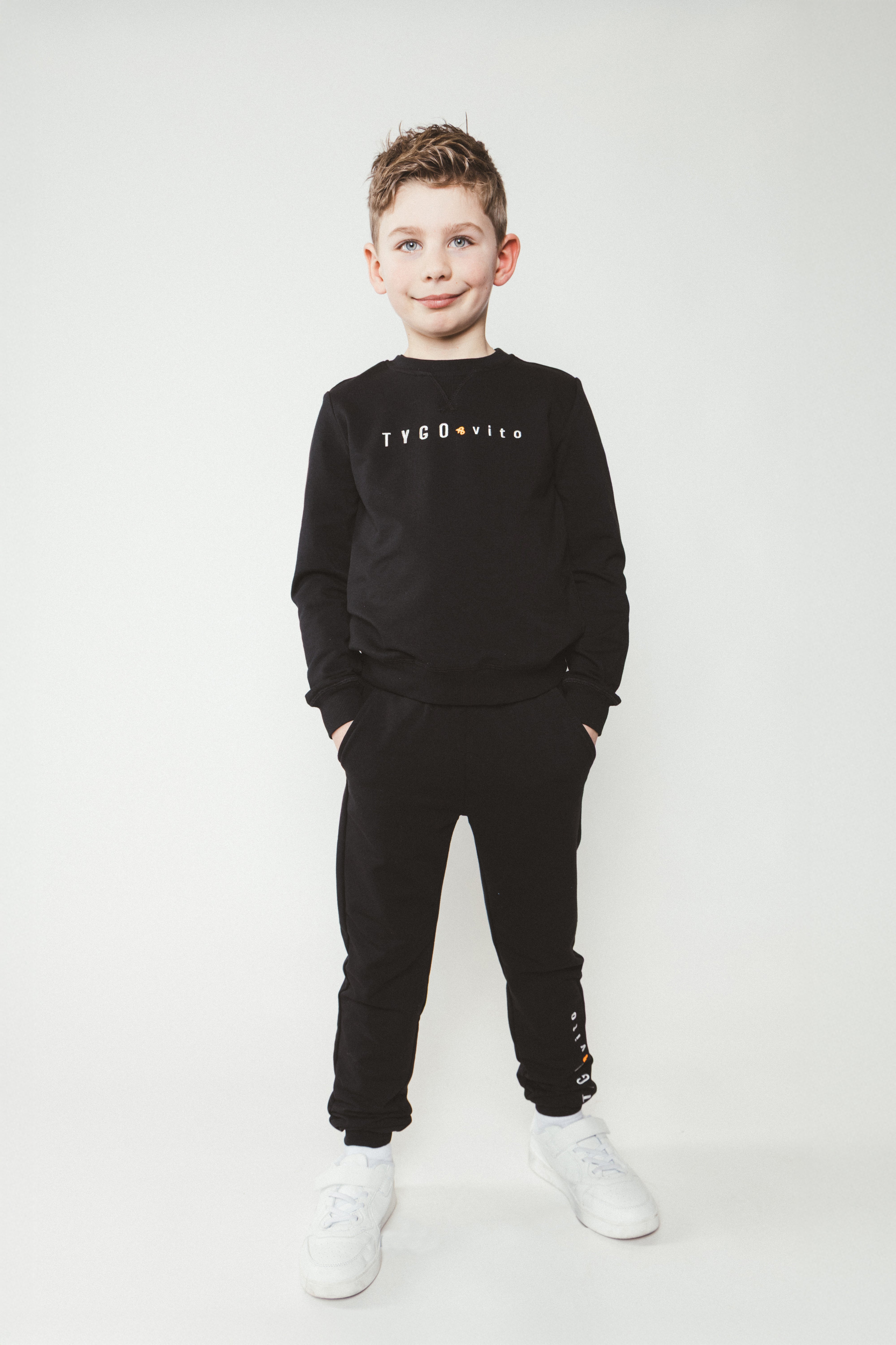 TYGO & vito, TYGO Sweater Zwart