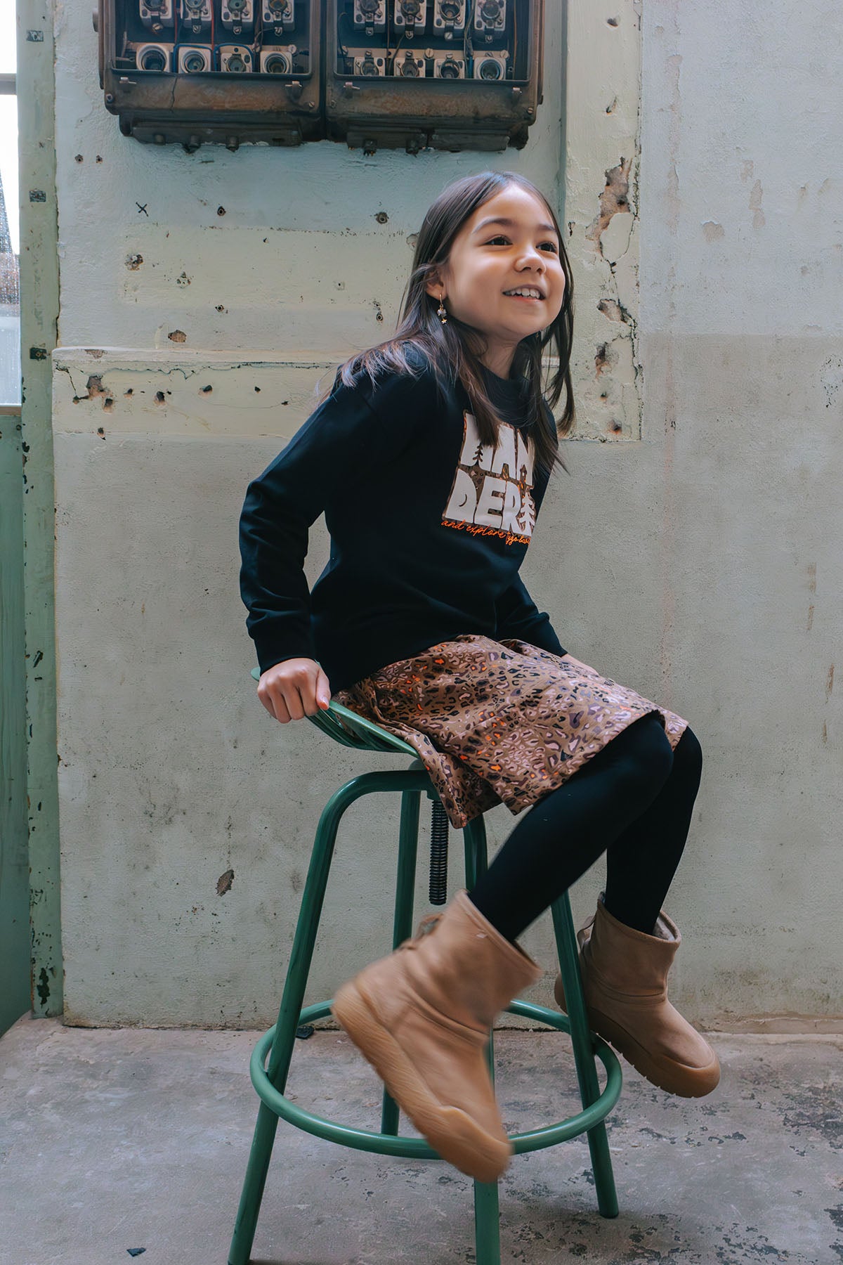 Girls Sweater Sanne Zwart